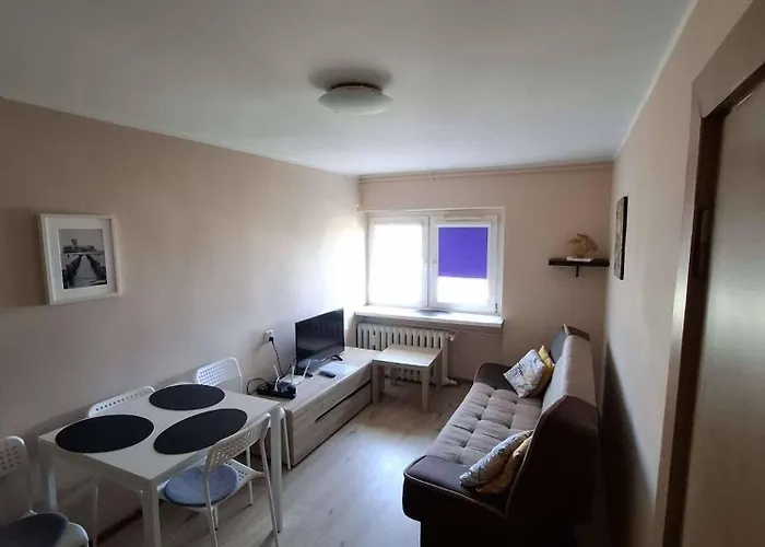 Mieszkanie W Samym Sercu Gdyni, 3 Minuty Od Plazy. Lägenhet